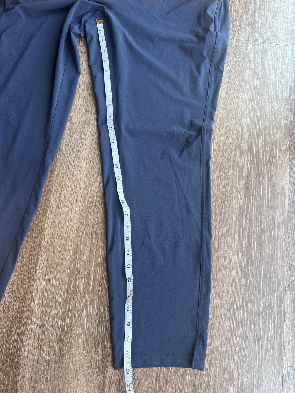 Women’s Eddie Bauer Athletic Pants - Picture 2 of 6